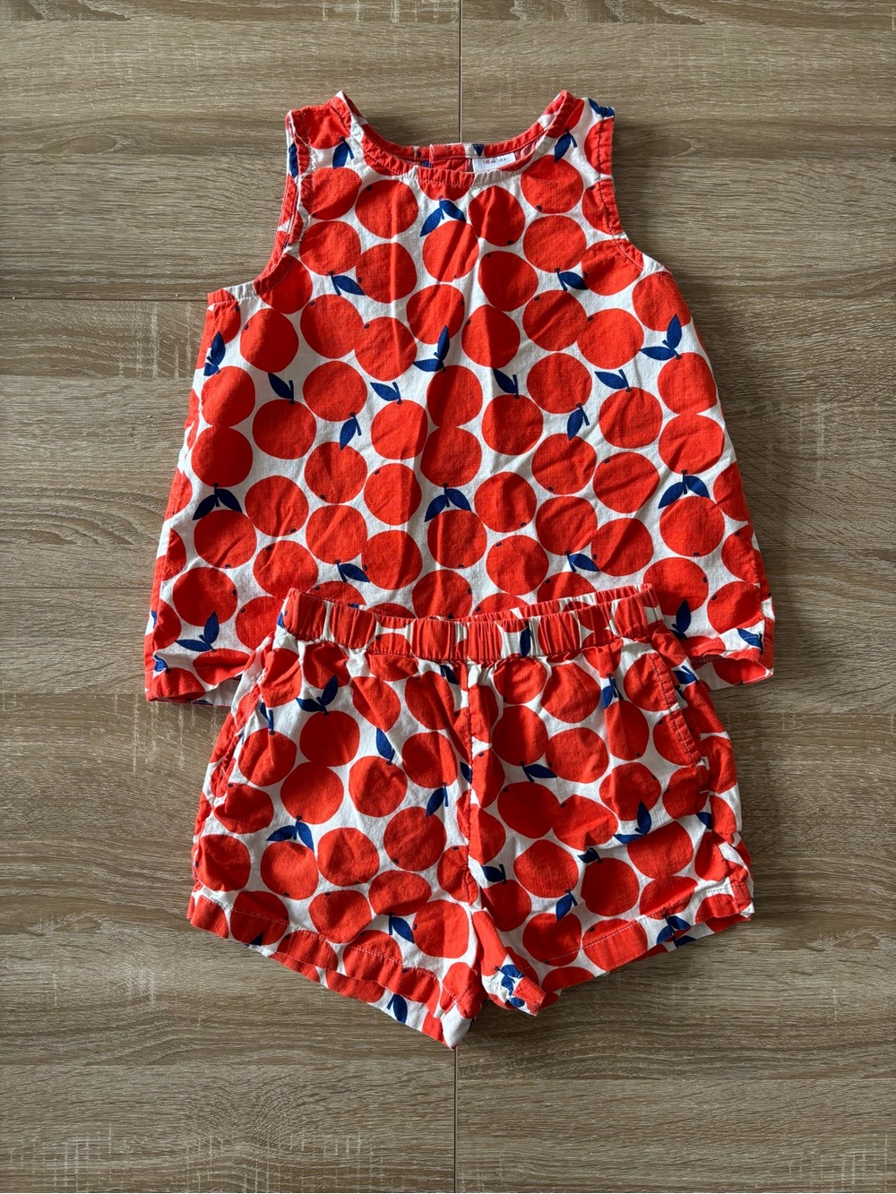 Hanna andersson fruit print set size 8